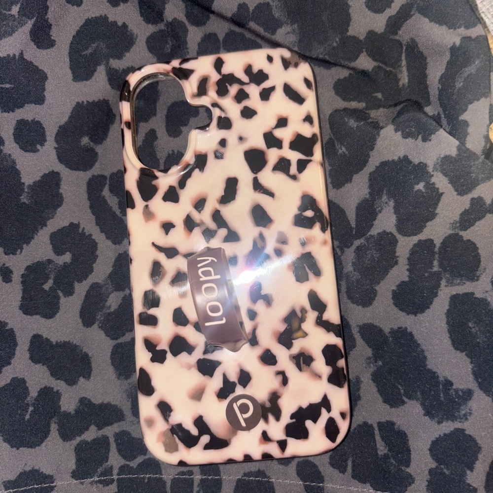 Loopy case iPhone 16 (not pro max or plus)